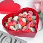  Клубника в сердце s,  Любимой+свежая ягода.