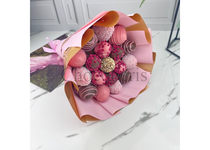 Букет из клубники в шоколаде "Интрига"