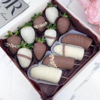  Клубника и бананы в шоколаде "классический"