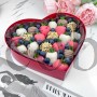  Клубника в сердце "Love story"