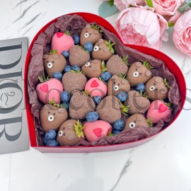  Клубника в сердце "Happy Bear"